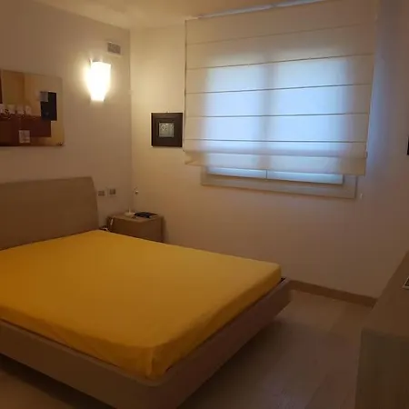 Del Sole - Elegante, Moderna, Vista Mare